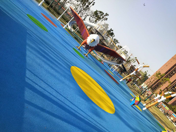 武漢東西湖區遠洋橋郡公園